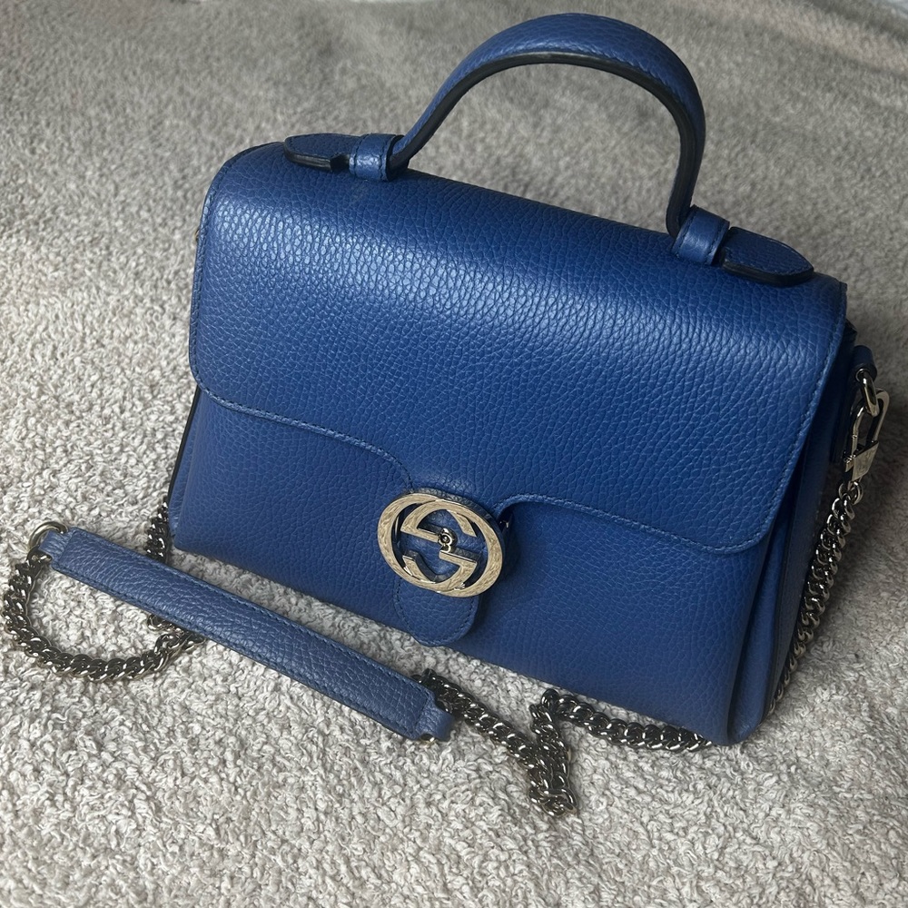 Blue Gucci interlocking gg with top handle shoulder bag gold hardware